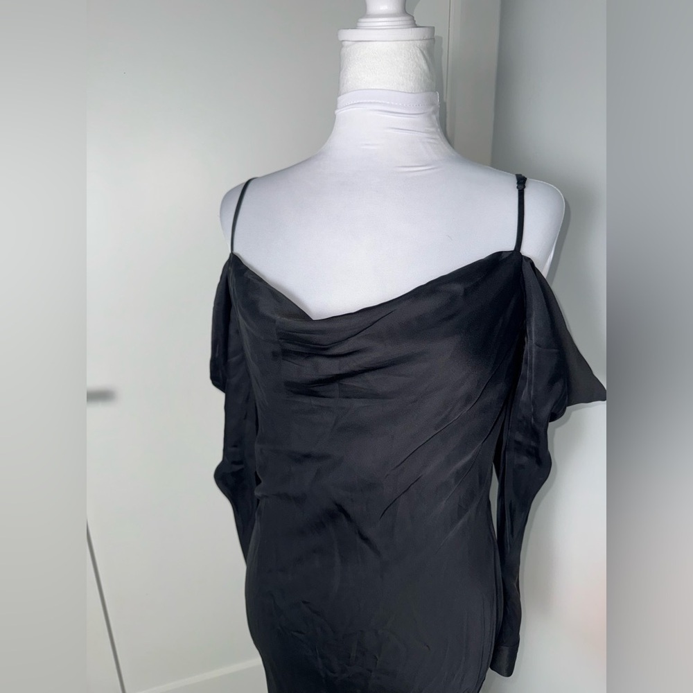 L’agence Black Long Sleeve Silk Off-The-Shoulder Juniper Dress/Size 2 - Picture 4 of 10